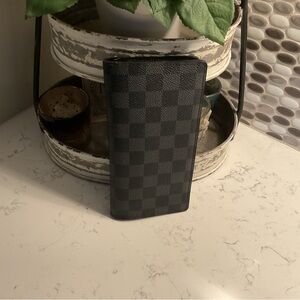 Louis Vuitton Ebene Wallet